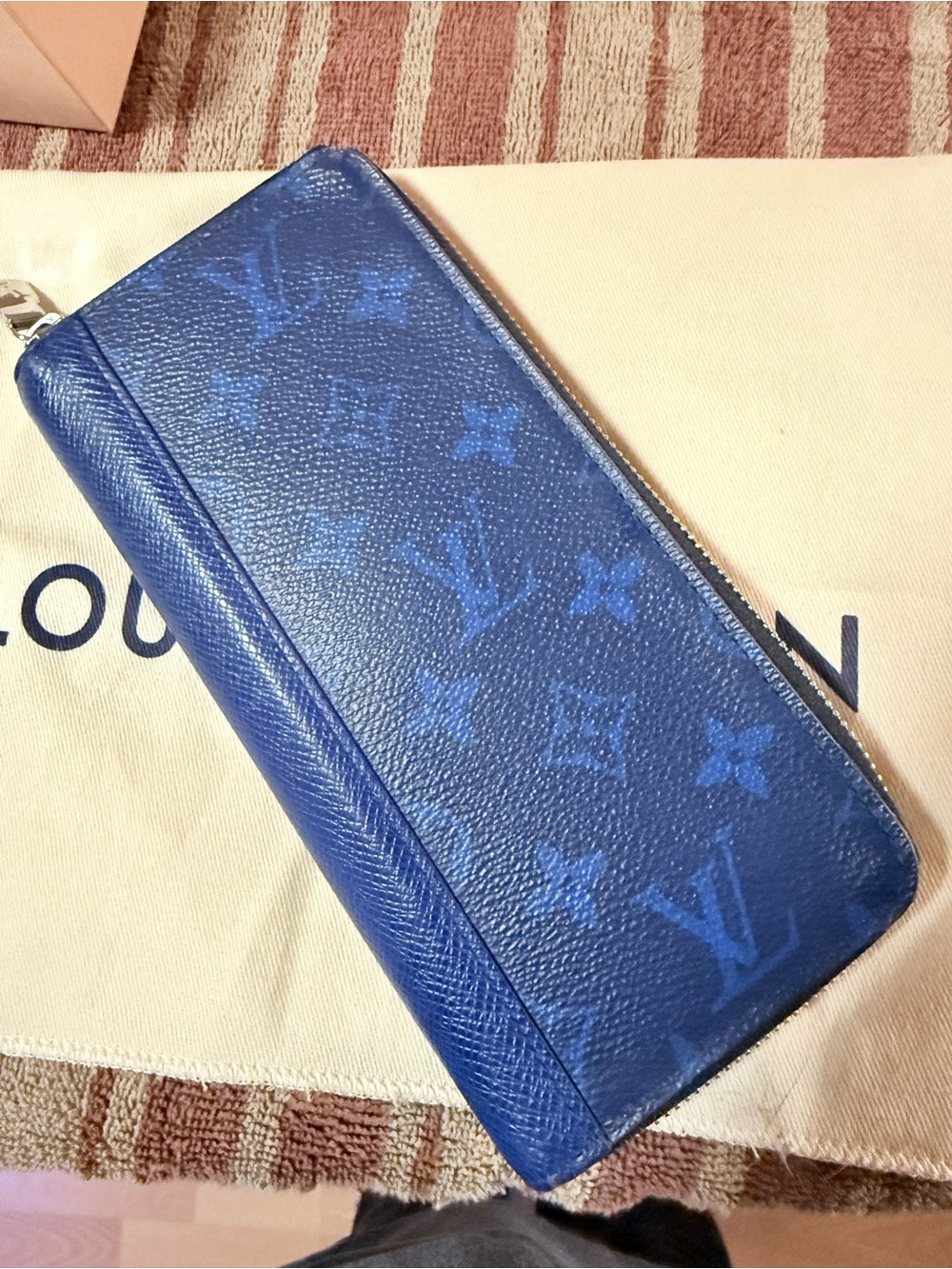 Louis Vuitton Taigarama Navy and Royal Blue Monogram Zip Wallet - Picture 2 of 6